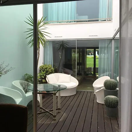 بيت للعطل In Olhos De Agua Mit Gemeinschaftspool Und Schoener Aussicht البوفيرا